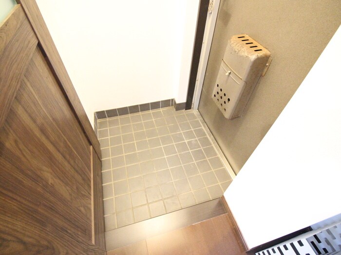 玄関 コスモパレ湘南