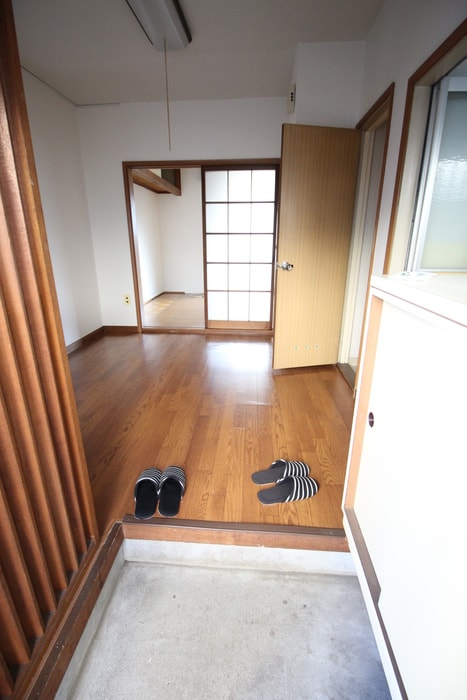 玄関 カルム深大寺