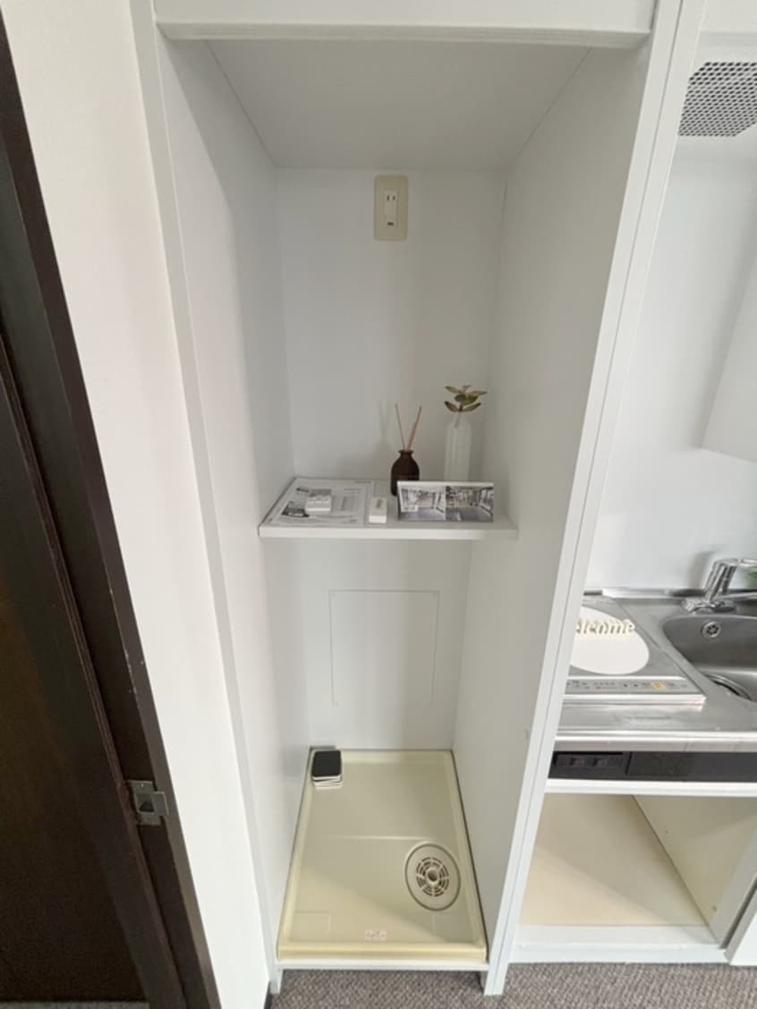 洗濯機置場 ﾗｲｵﾝｽﾞﾏﾝｼｮﾝ河辺第２（701）