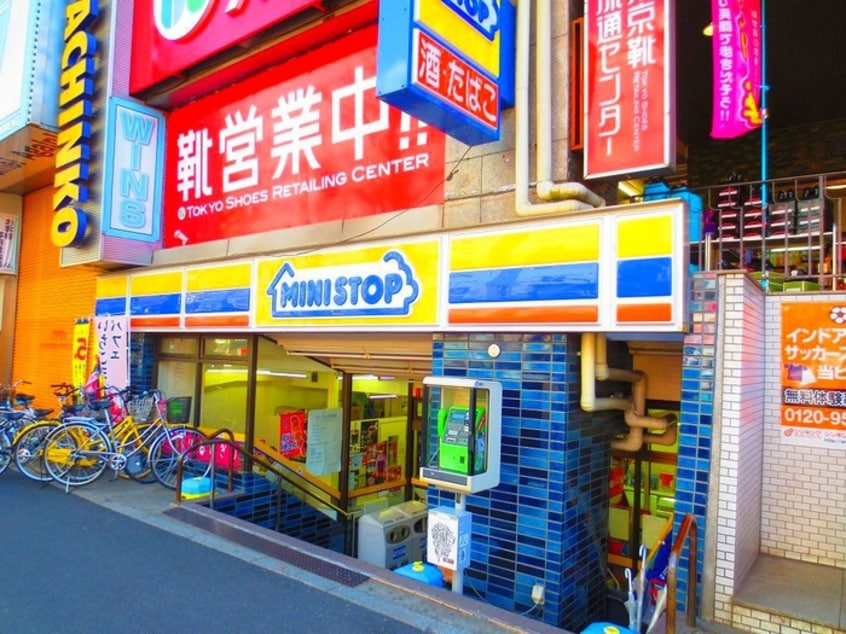 ミニストップ(コンビニ)まで200m ＴＫＭ