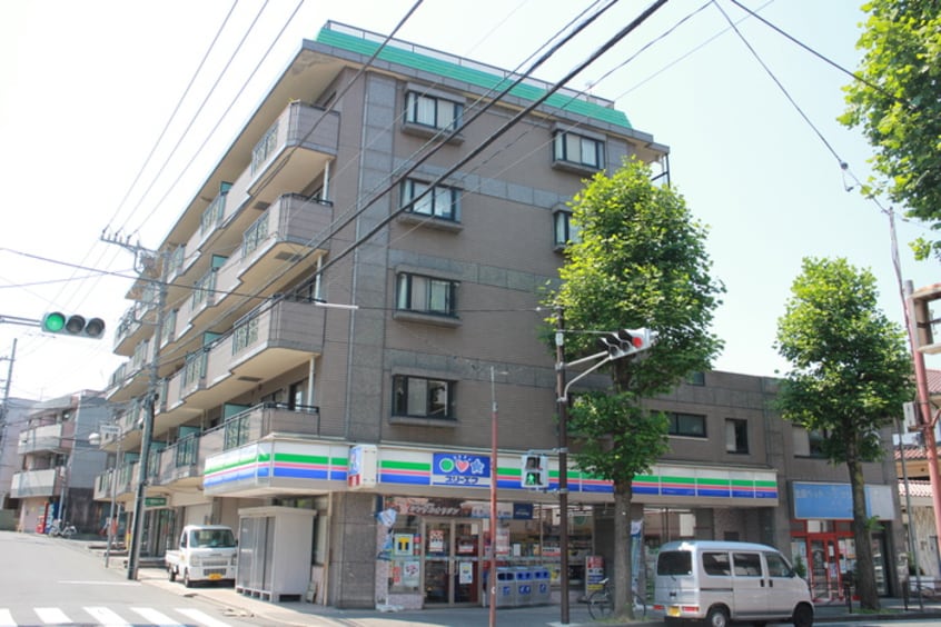 スリーエフ(コンビニ)まで850m フォレスト三田