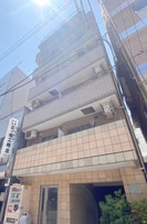 ﾗｸﾞｼﾞｭｱﾘｰｱﾊﾟｰﾄﾒﾝﾄ浅草橋（301）の外観
