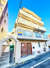 メゾンイースト