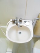 洗面 ロイヤル稲城(1～8号室)