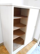 靴箱 ロイヤル稲城(1～8号室)