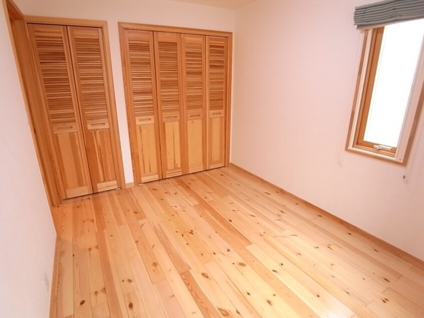 収納 深作１丁目戸建
