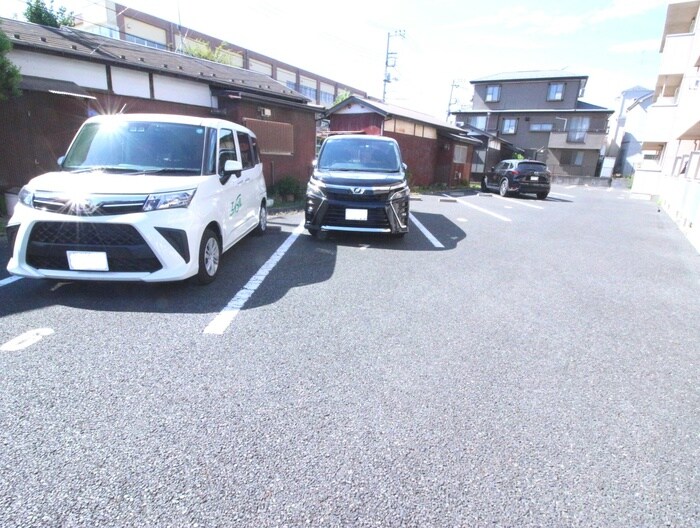 駐車場 ロイヤル稲城