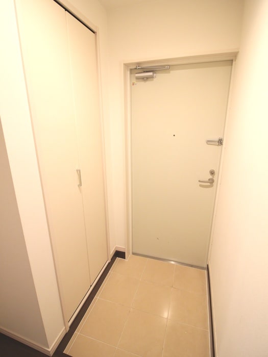 玄関 ｱﾙｺﾊﾞﾚｰﾉ　ｼﾝﾒｲ