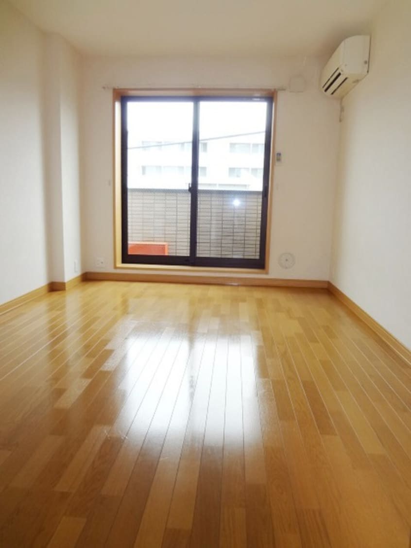 居室 ＴＩＡＲＡハウス