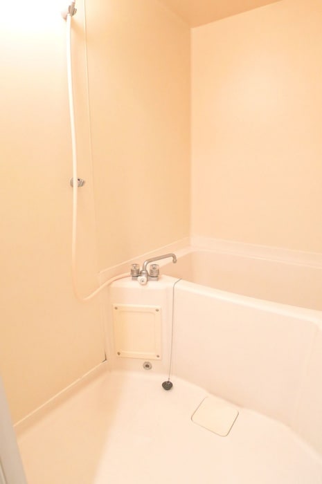 バス／シャワールーム等 グロリオール里見弐番館