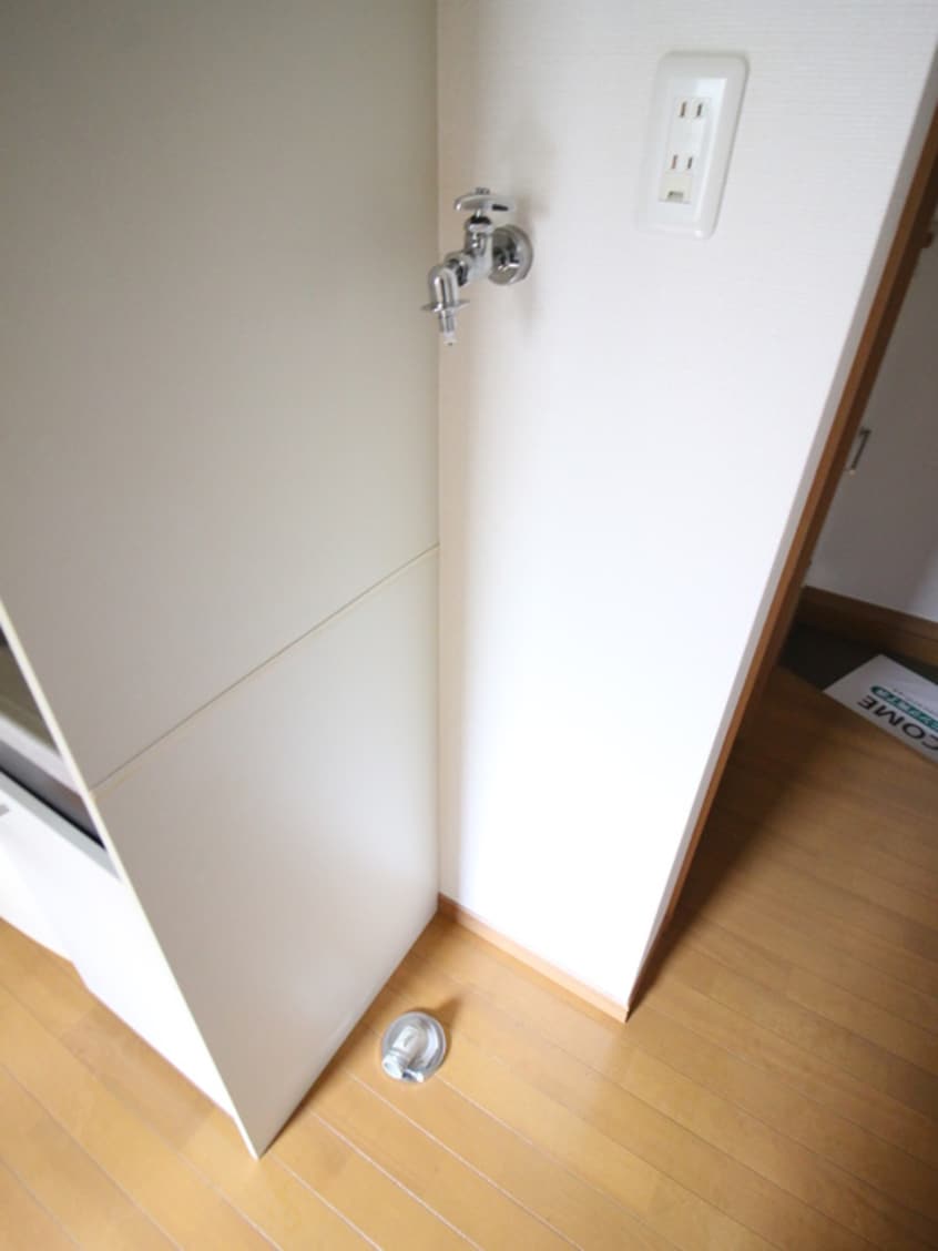 洗濯機置場 メゾンドヴェリテアッシュ