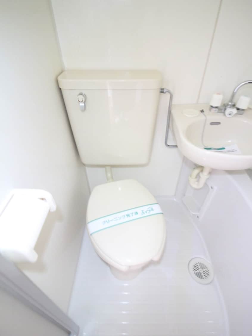 トイレ メゾンドヴェリテアッシュ