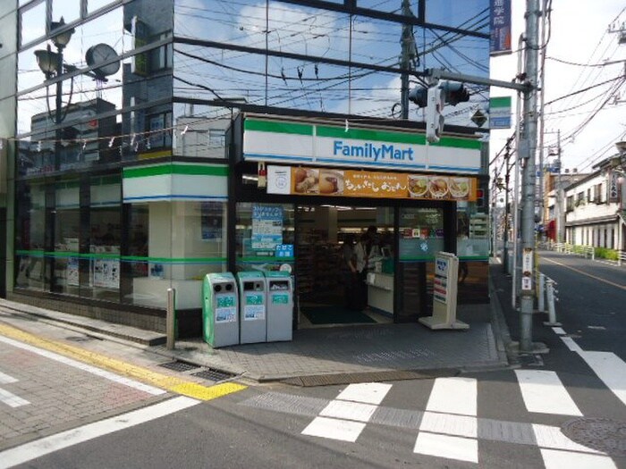 ファミリーマート　久我山駅南店(コンビニ)まで73m エ－デルワイス