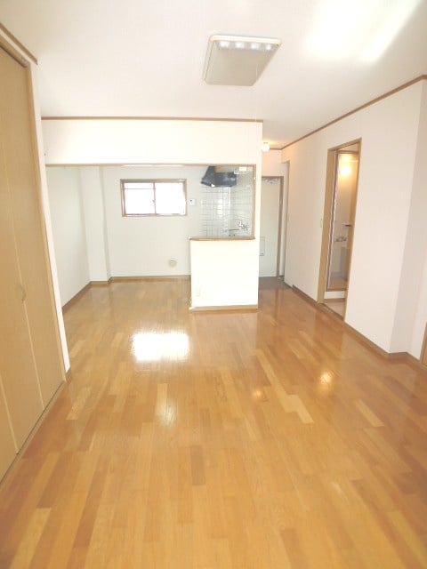 内観写真 ワイズ