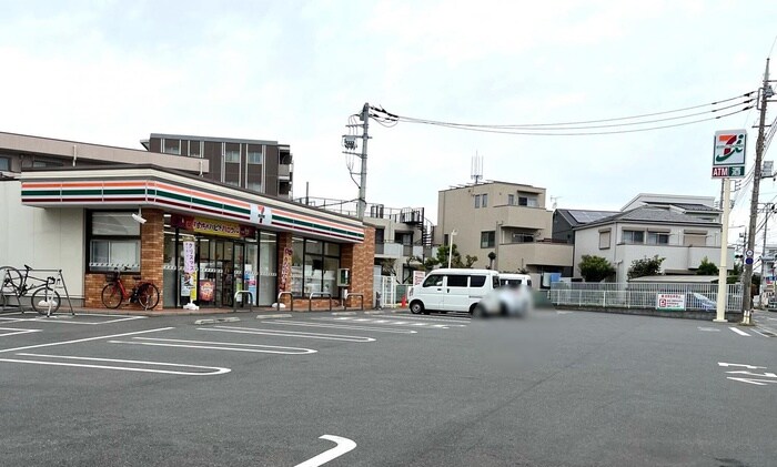 セブンイレブン(コンビニ)まで230m リブリ・西浦和