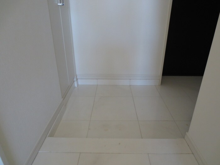 玄関 パークキューブ春日安藤坂(1203)