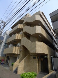 ﾙｰﾌﾞﾙ大井町（201）