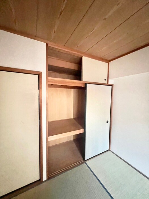 収納 セルーエ三鷹