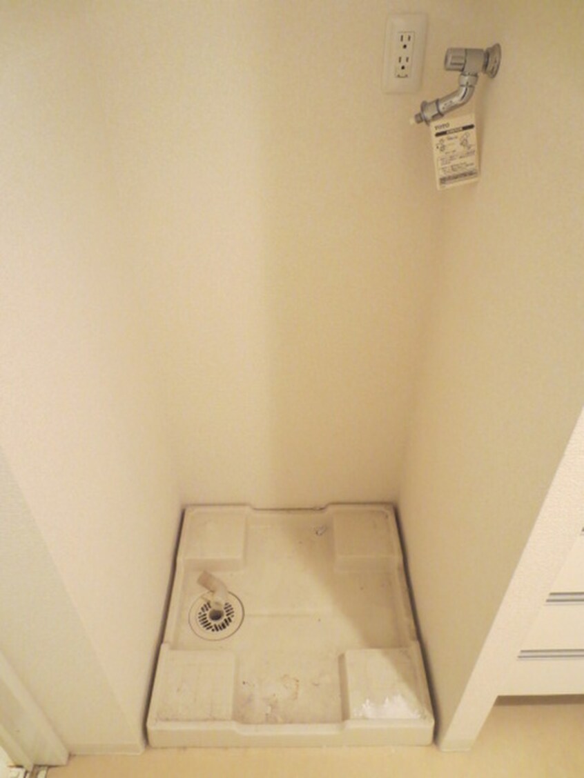 洗濯機置場 パ－クキュ－ブ代々木富ヶ谷