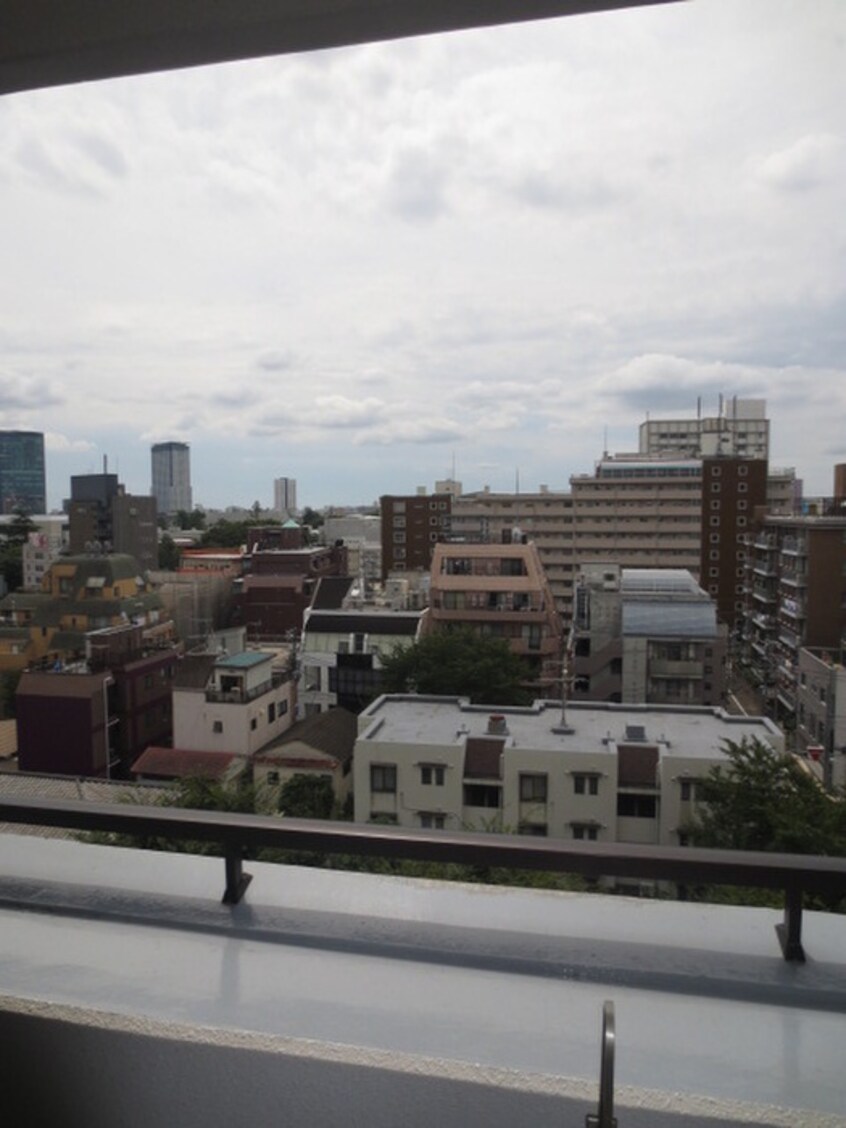 室内からの展望 パ－クキュ－ブ代々木富ヶ谷