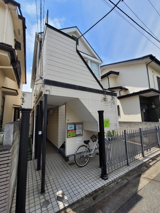 エントランス部分 レモン武蔵関