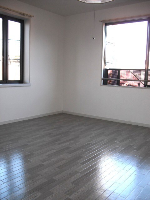 居室 フロ－ラ本多