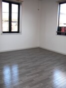 居室 フロ－ラ本多