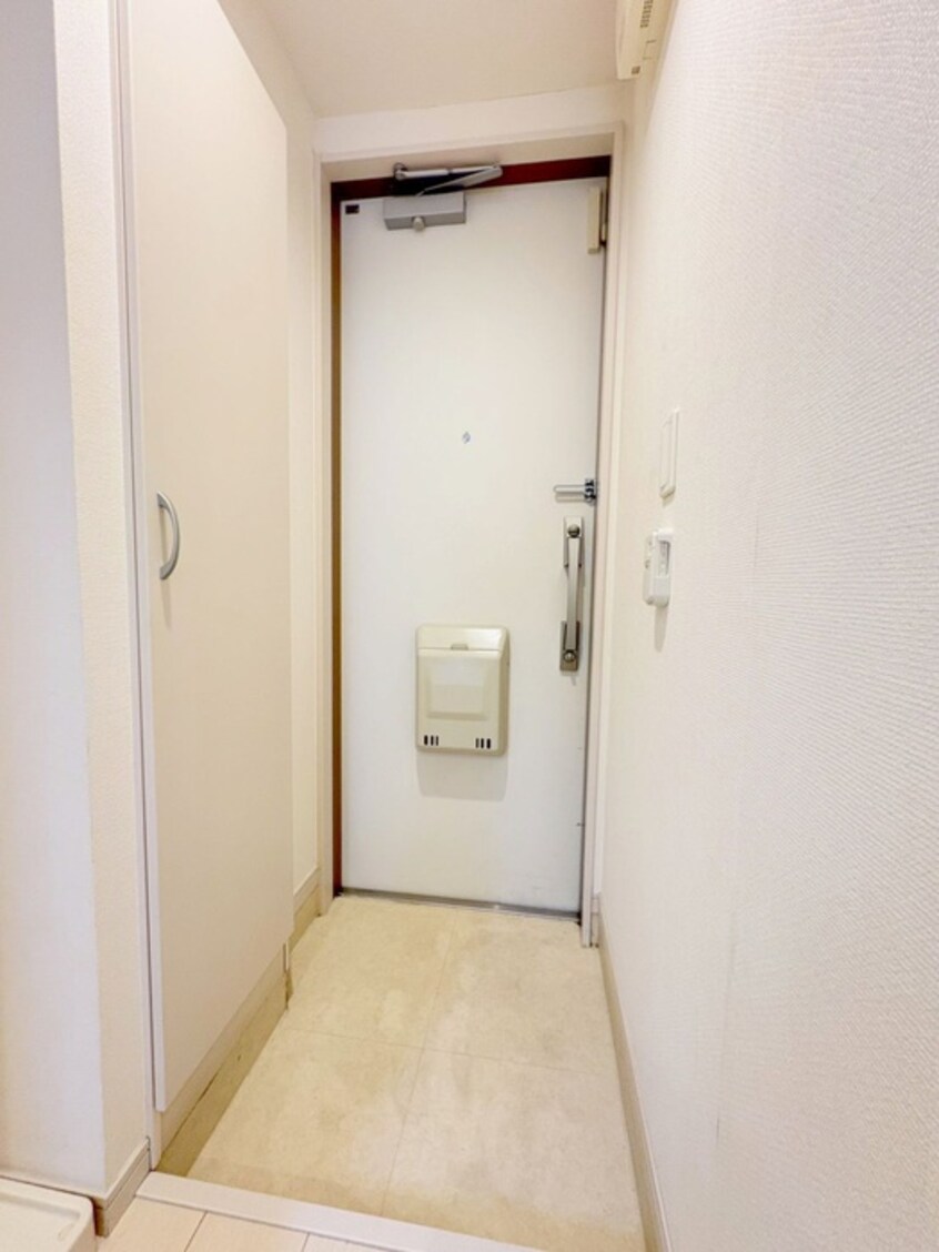 玄関 リブリ・美浜稲毛海岸