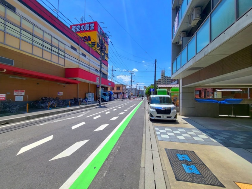 駐車場 リリー松原