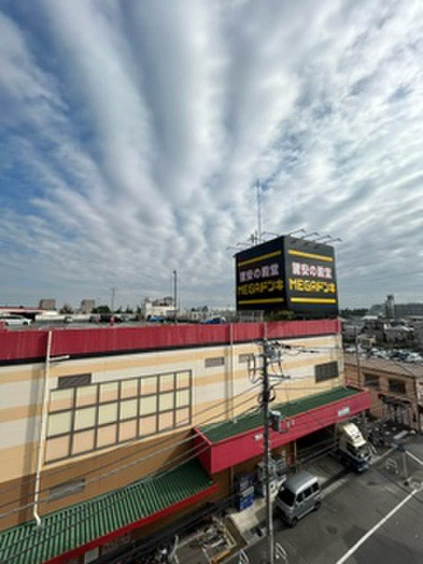 室内からの展望 リリー松原