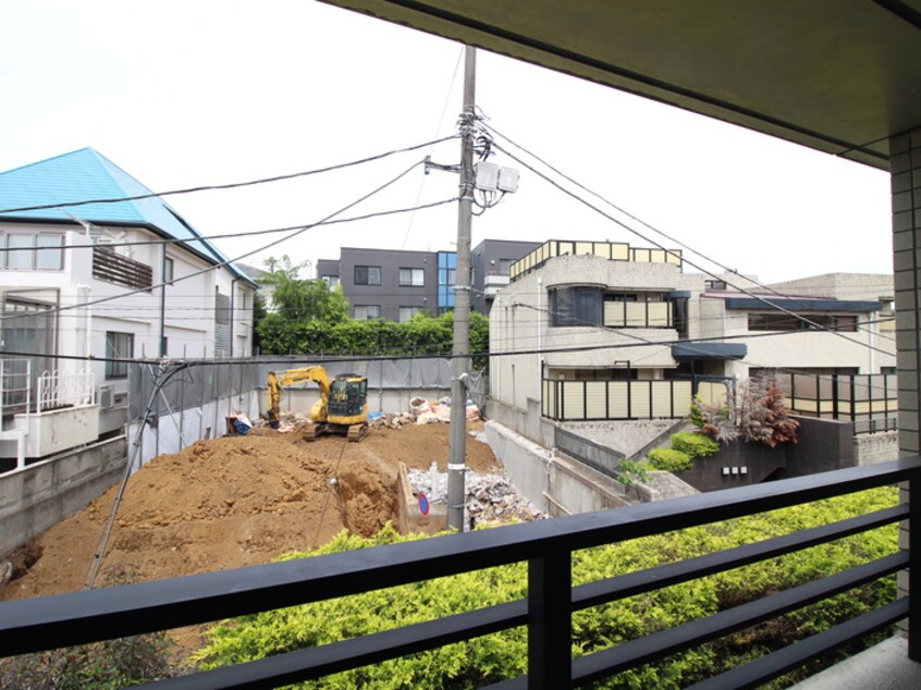 室内からの展望 アパートメンツ代々木上原