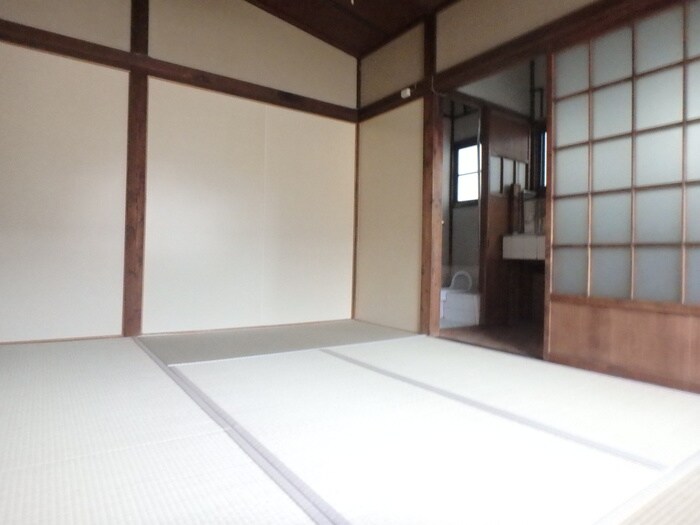 室内からの展望 奈良荘
