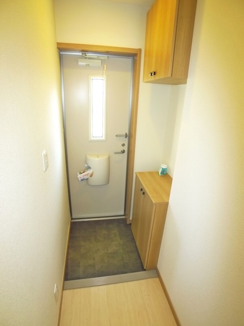 玄関 サンモール三郷