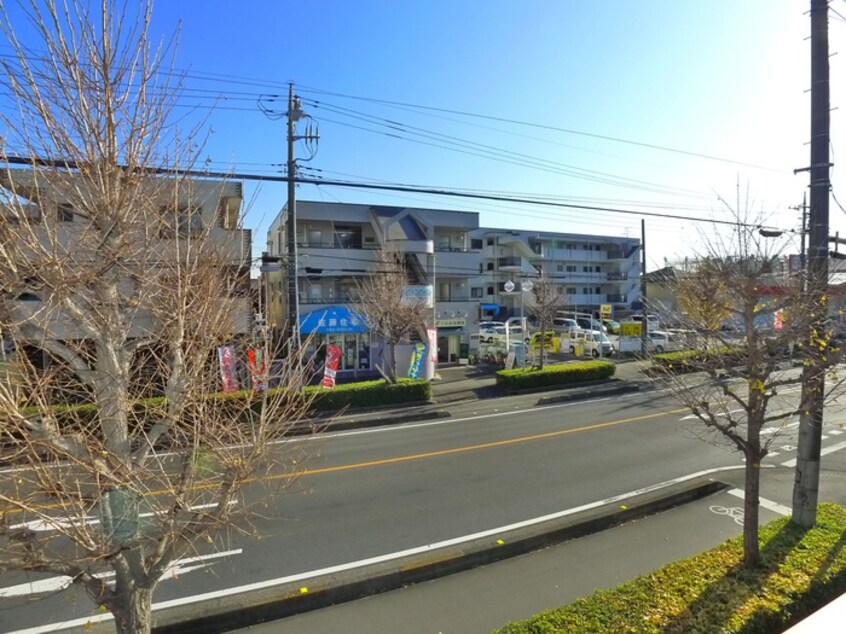 室内からの展望 サンモール三郷