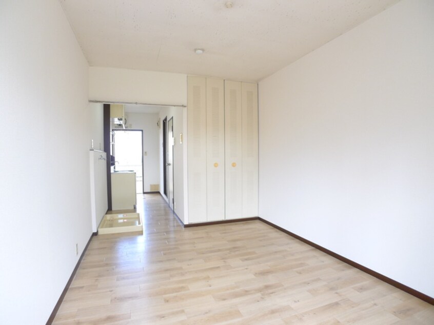 居室 ウィステリア南花園