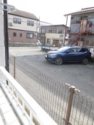 室内からの展望 モンステラ高田A
