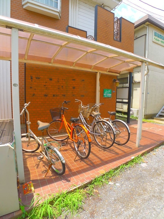 バイク置き場 パレス上尾
