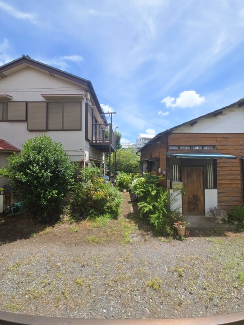 室内からの展望 ローズクォーツ