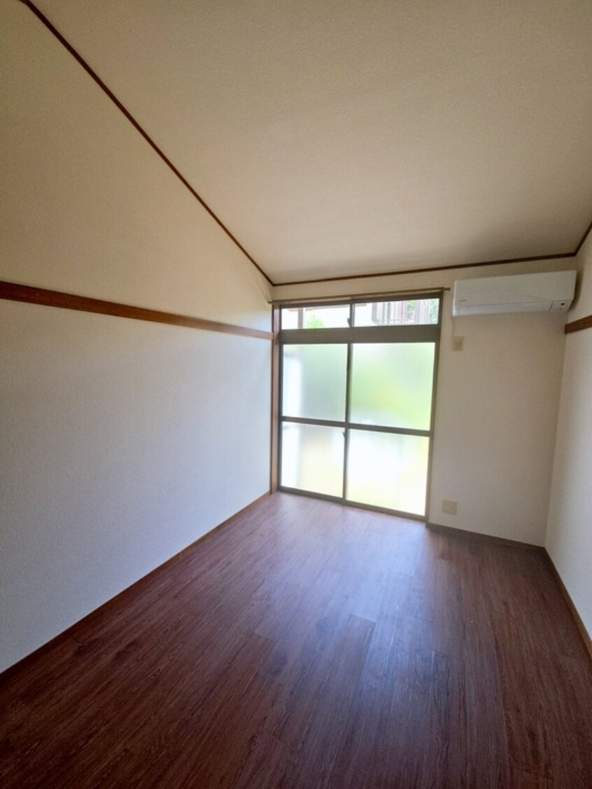 居室 ローズクォーツ