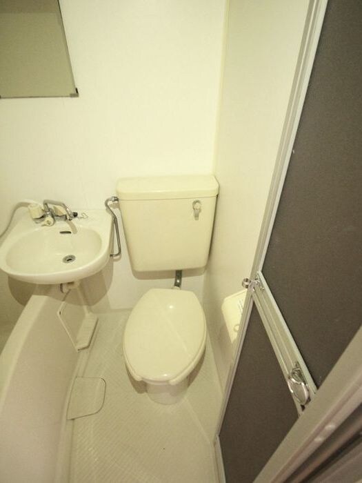 トイレ 第５サン・オカベビル