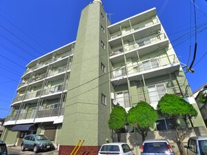 三ケ月マンション（506）