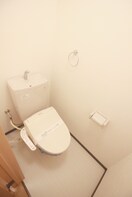 トイレ メゾン･ド･プランタンⅤ