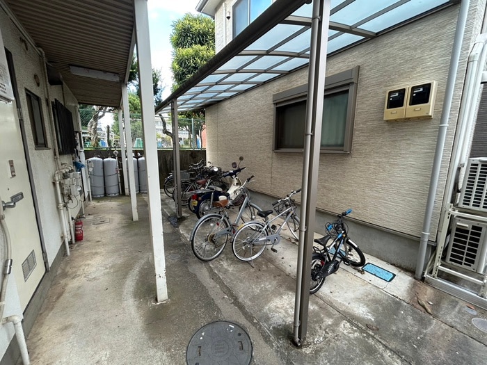 駐輪場 第二宝荘