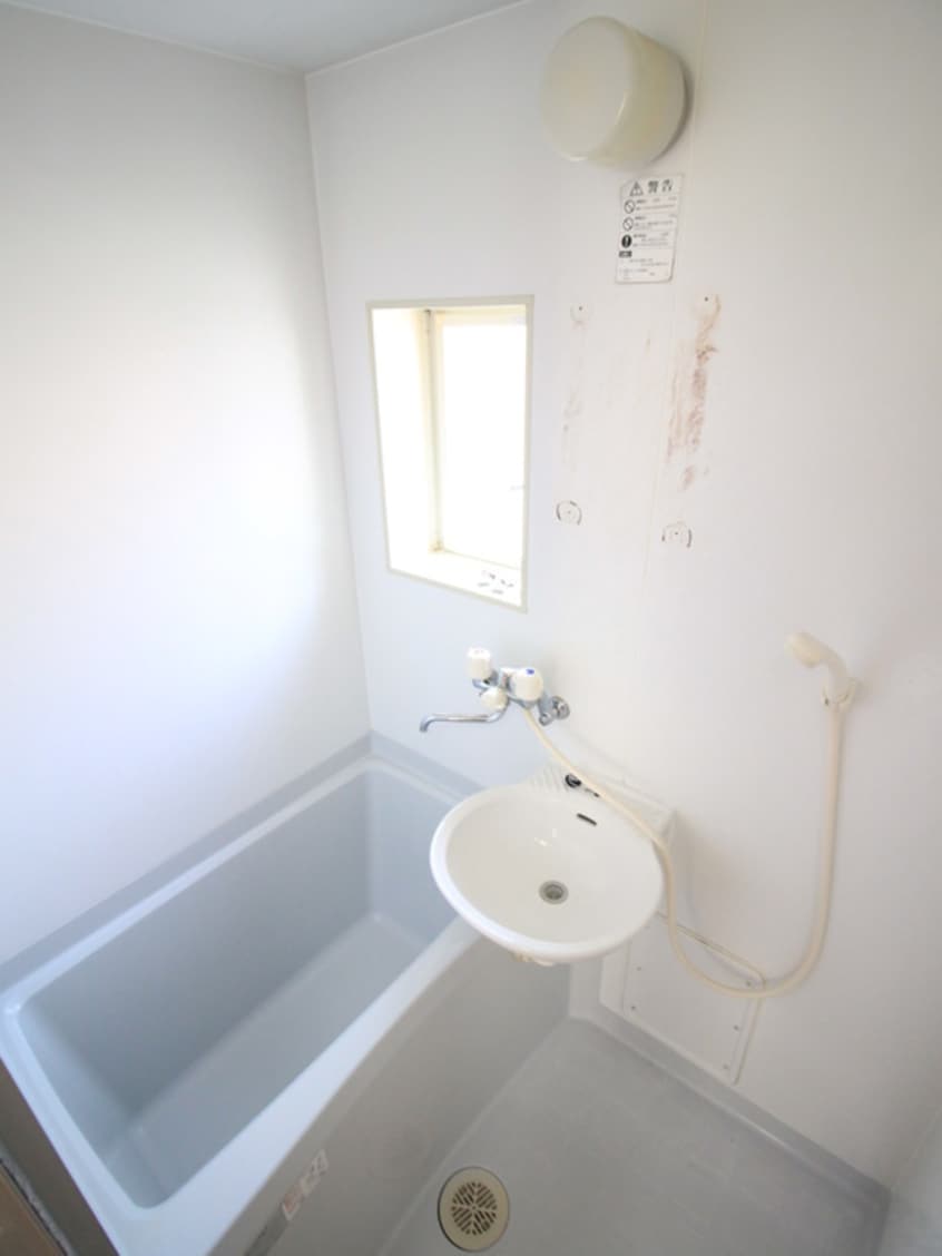 バス／シャワールーム等 スギモトハウス