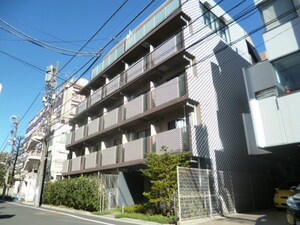 スカイコート渋谷北参道(304)