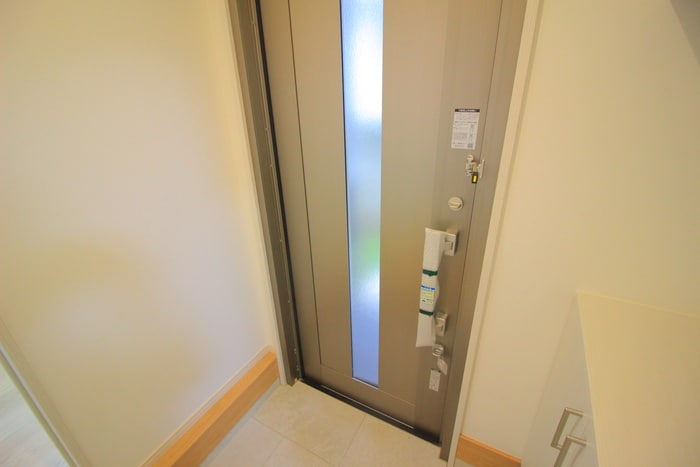 玄関 赤塚5-26戸建