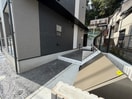 エントランス部分 IXO白子