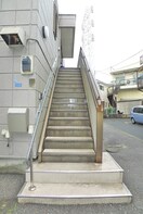 エントランス部分 市川ハイツ