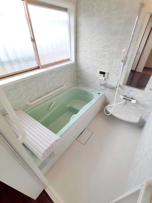 バス／シャワールーム等 土志田戸建