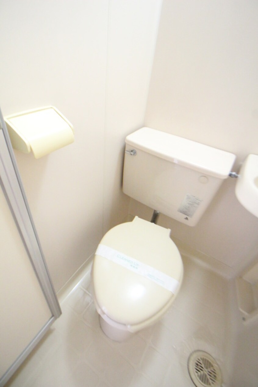 トイレ ＫＳＧマリ－ン三ツ堀Ⅲ